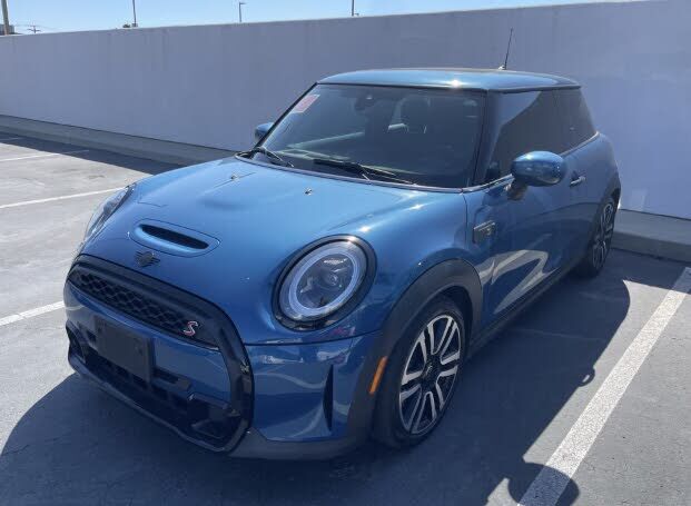 2023 MINI Hardtop