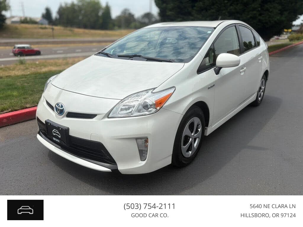 2015 TOYOTA PRIUS