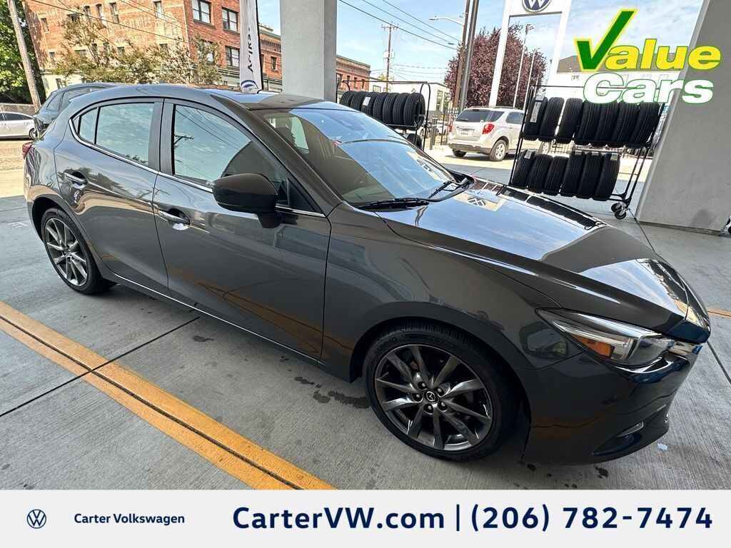 2018 MAZDA Mazda3
