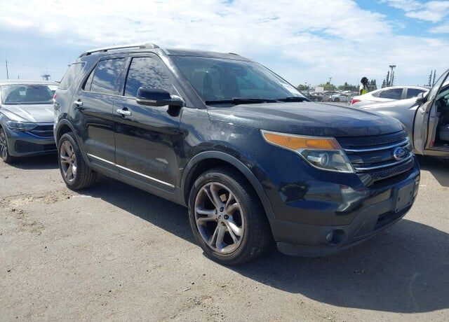 2013 FORD Explorer