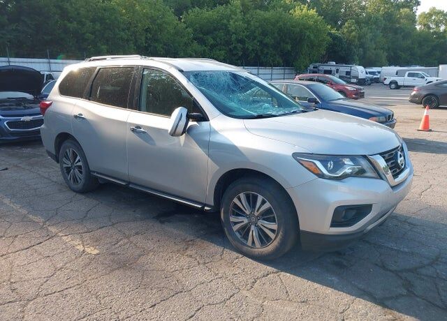 2019 NISSAN Pathfinder