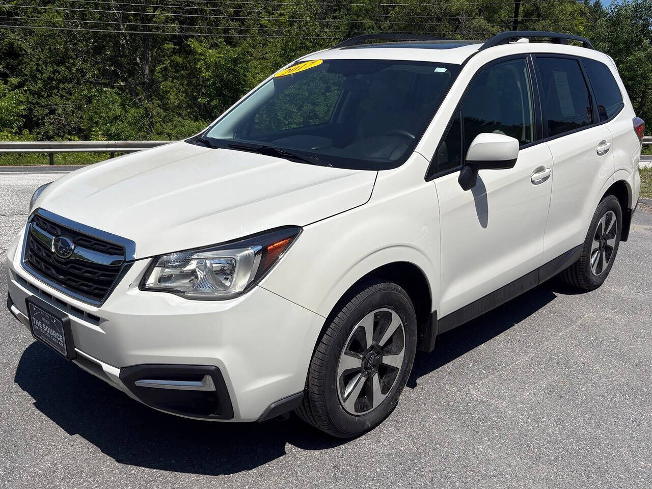 2017 SUBARU Forester