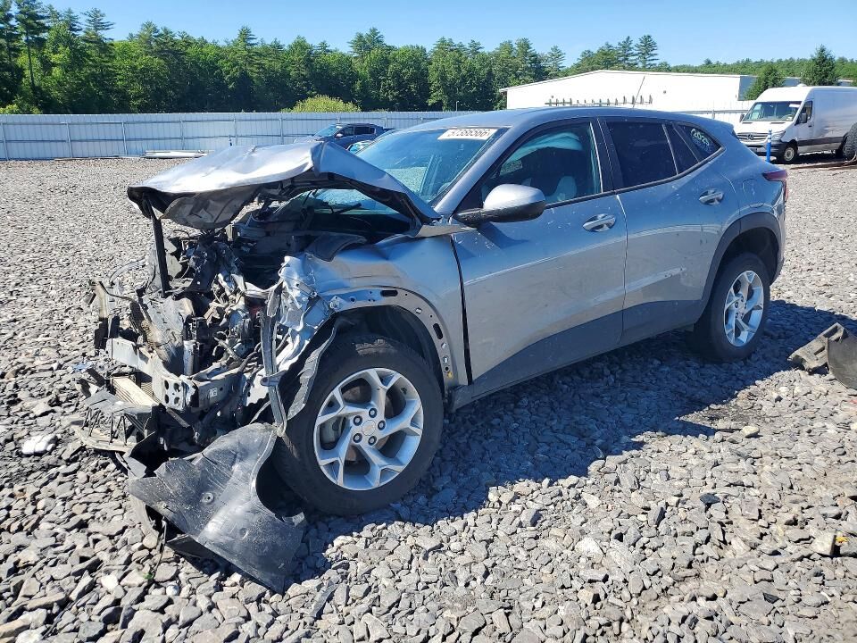 2024 CHEVROLET Trax
