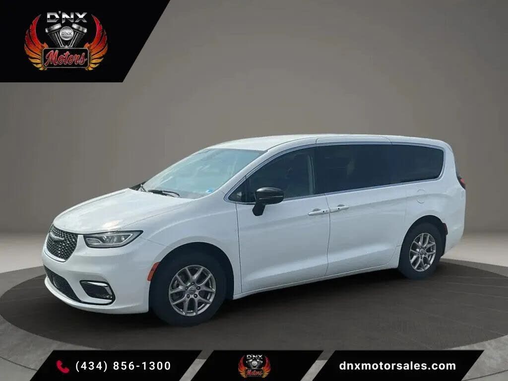 2024 CHRYSLER Pacifica