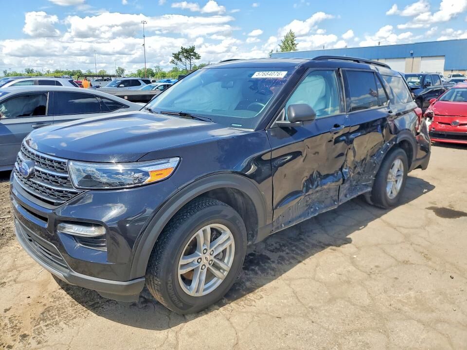 2022 FORD Explorer