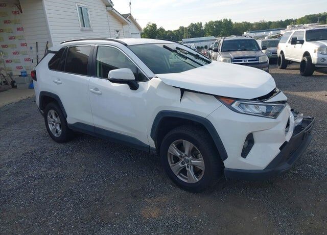 2020 TOYOTA RAV4