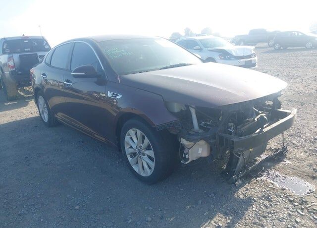 2017 KIA Optima