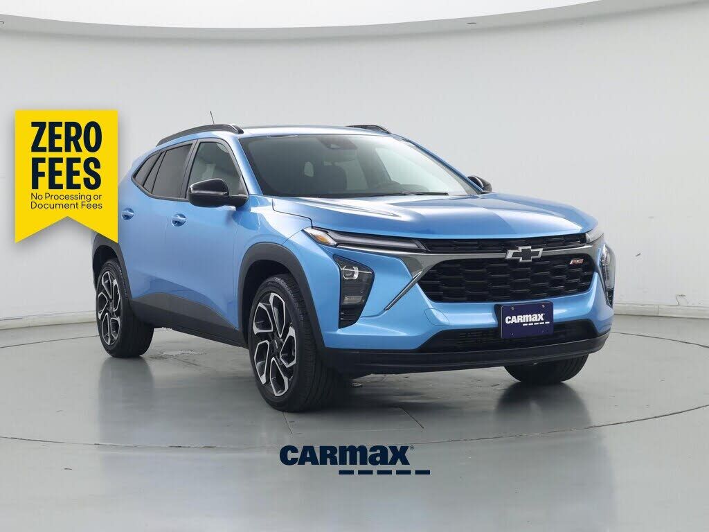 2025 CHEVROLET Trax