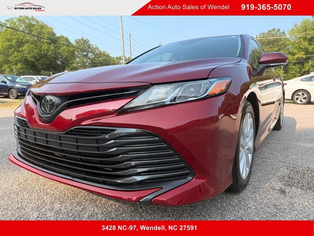 2019 TOYOTA Camry