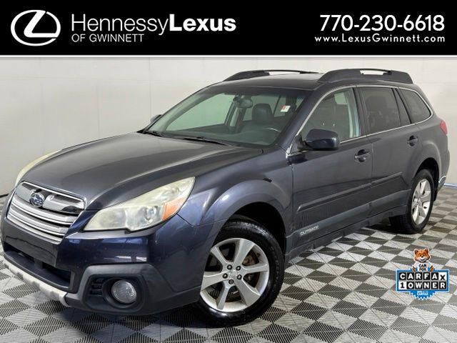 2013 SUBARU Outback