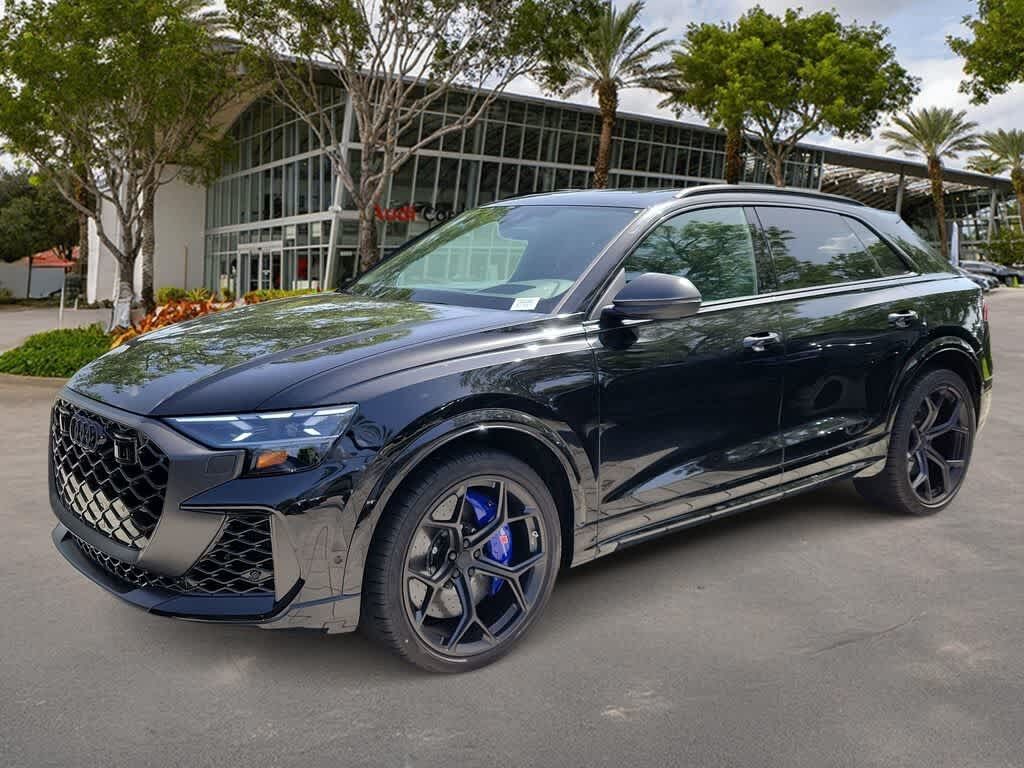 2026 AUDI RS Q8