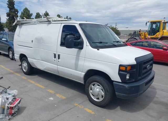2009 FORD E-150