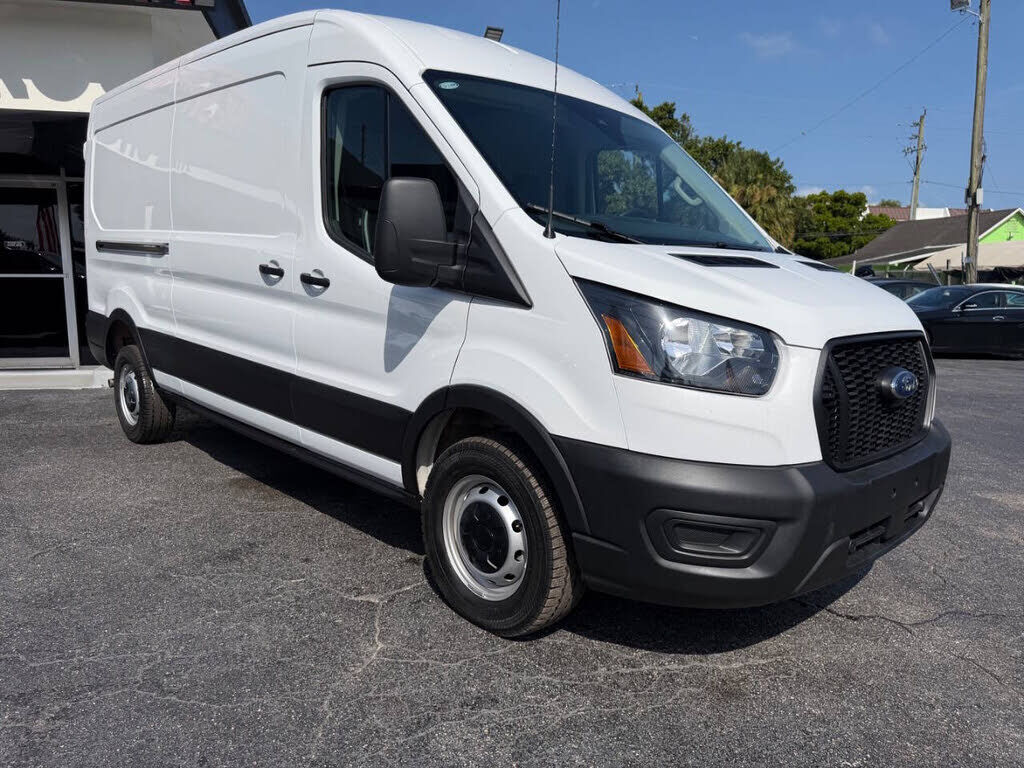 2025 FORD Transit