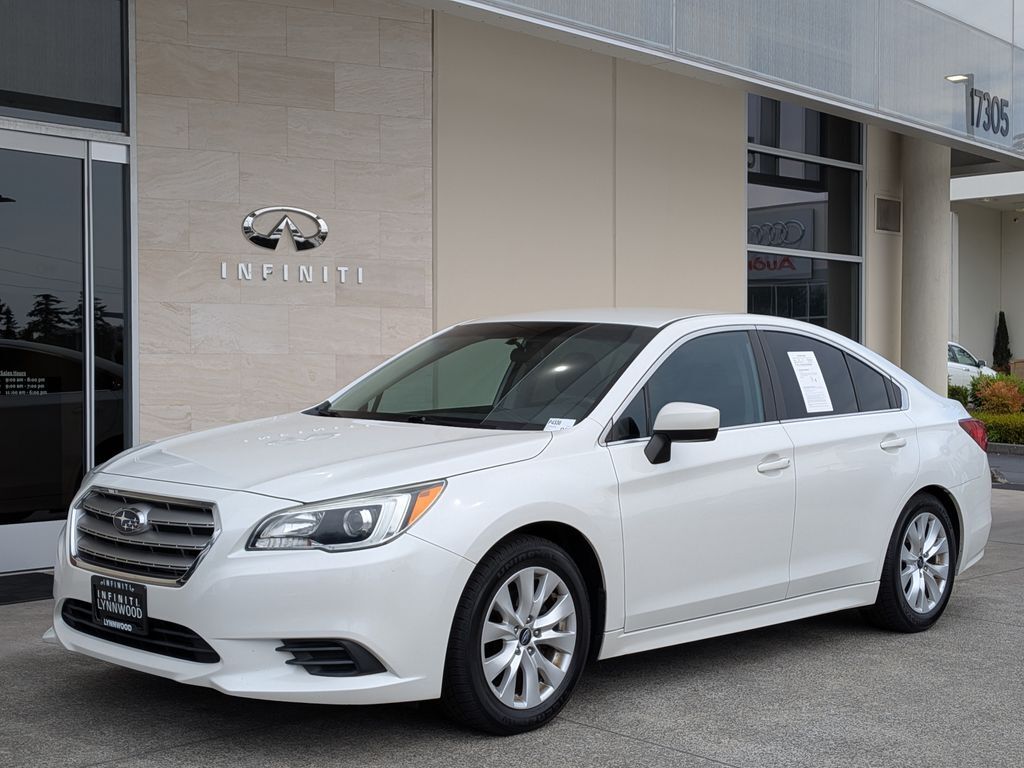 2016 SUBARU Legacy