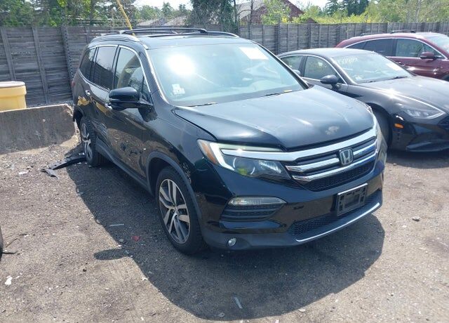 2016 HONDA Pilot