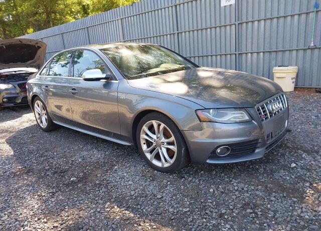 2012 AUDI S4