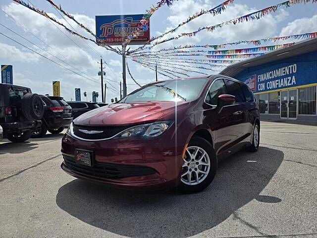 2017 CHRYSLER Pacifica