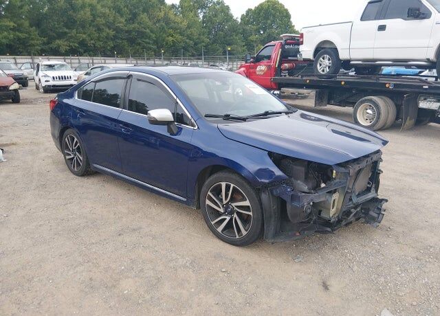 2017 SUBARU Legacy
