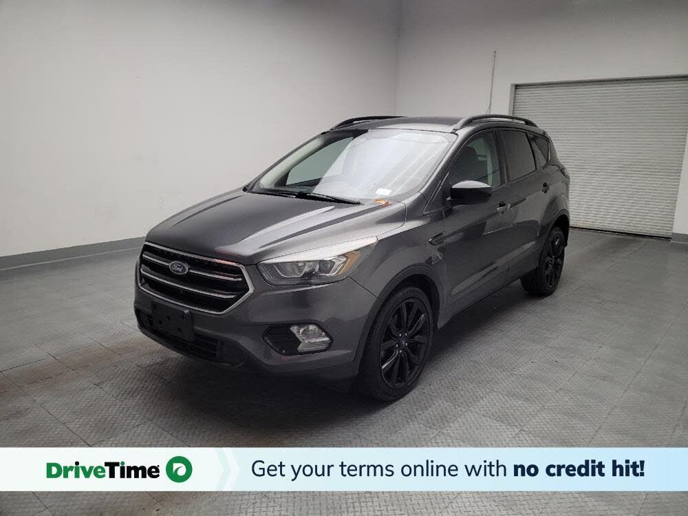 2017 FORD Escape