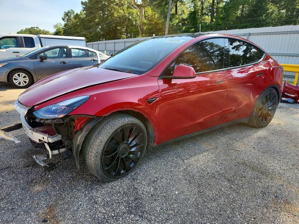 2022 TESLA Model Y