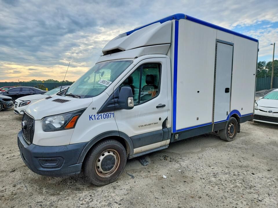 2022 FORD Transit