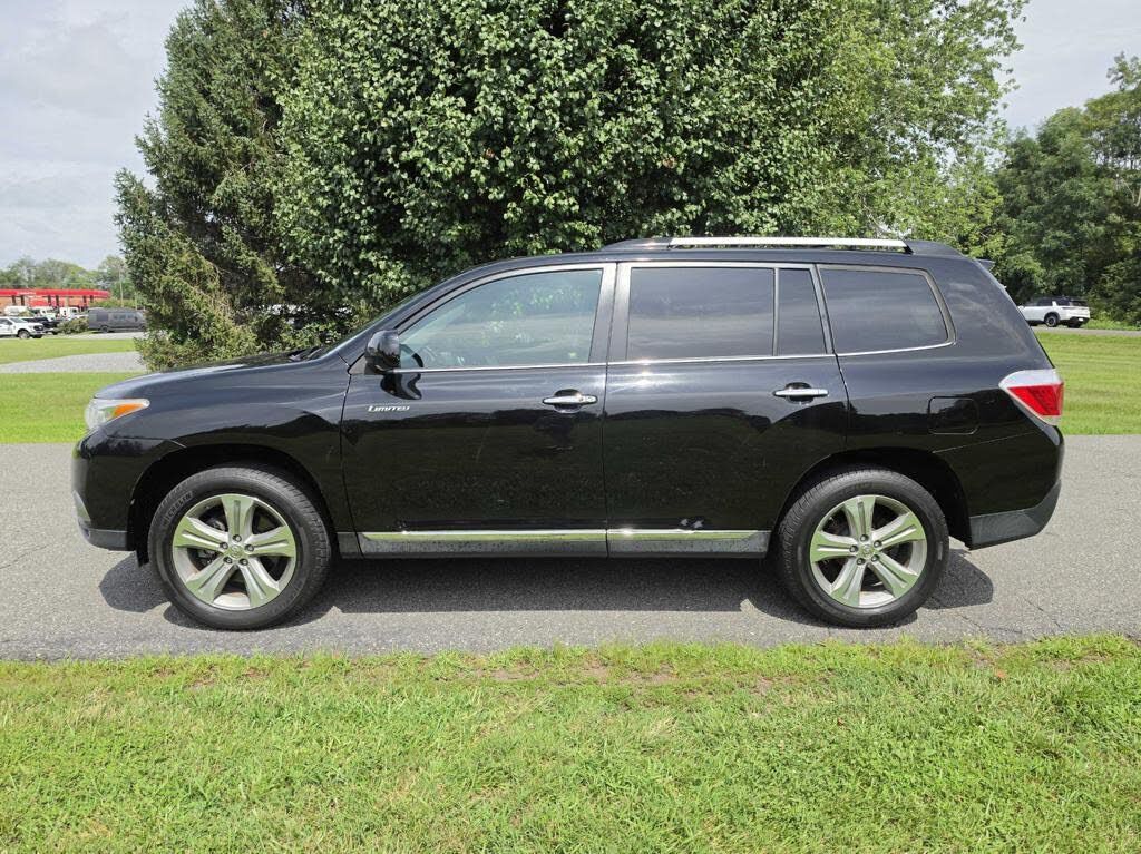2013 TOYOTA Highlander
