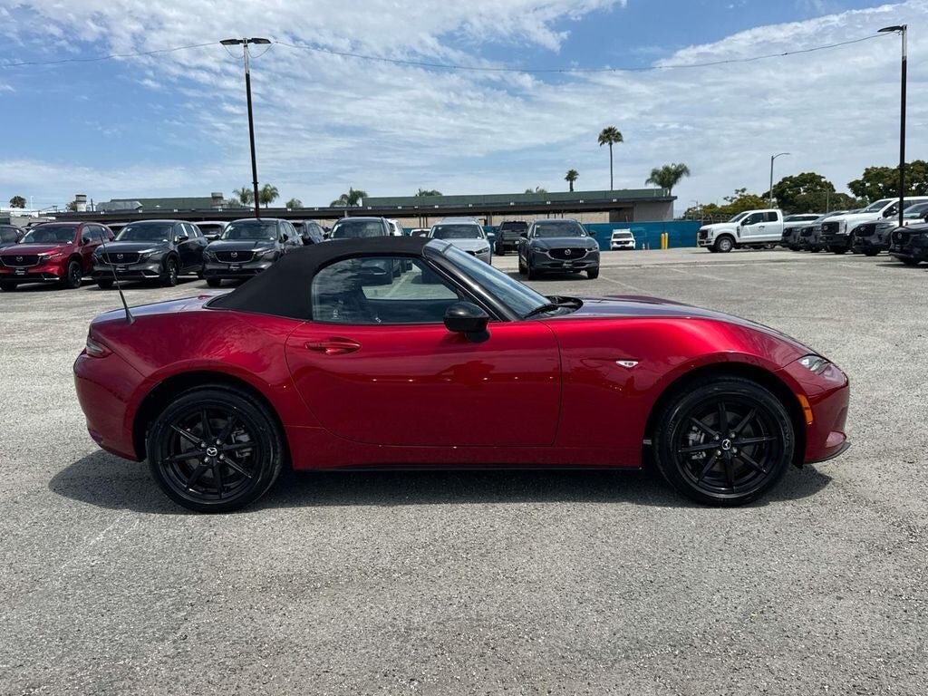 2025 MAZDA MX-5