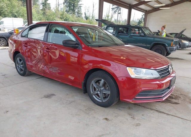 2016 VOLKSWAGEN Jetta