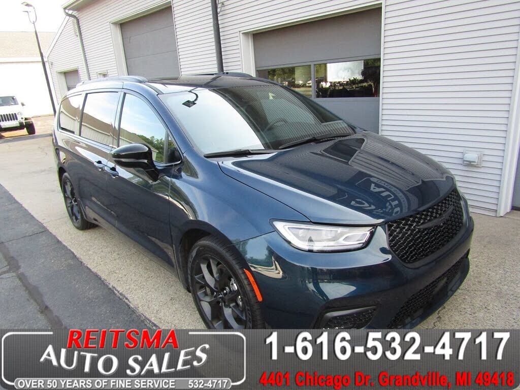 2025 CHRYSLER Pacifica
