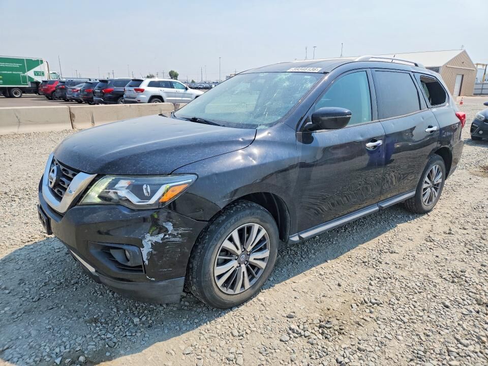 2018 NISSAN Pathfinder