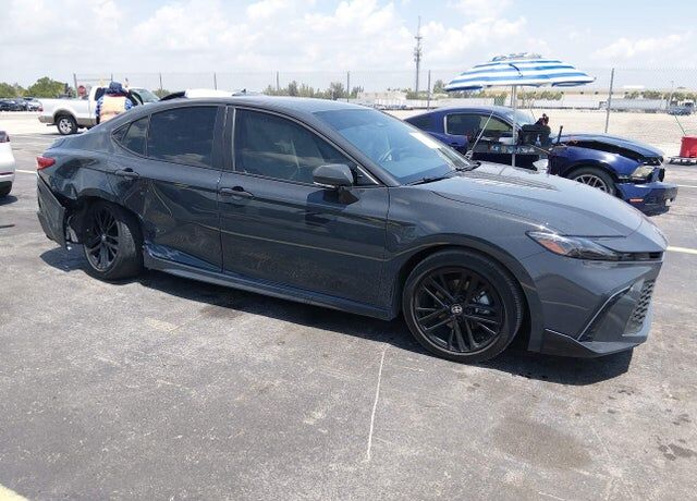 2026 TOYOTA Camry
