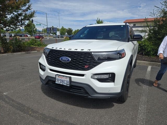 2024 FORD Explorer