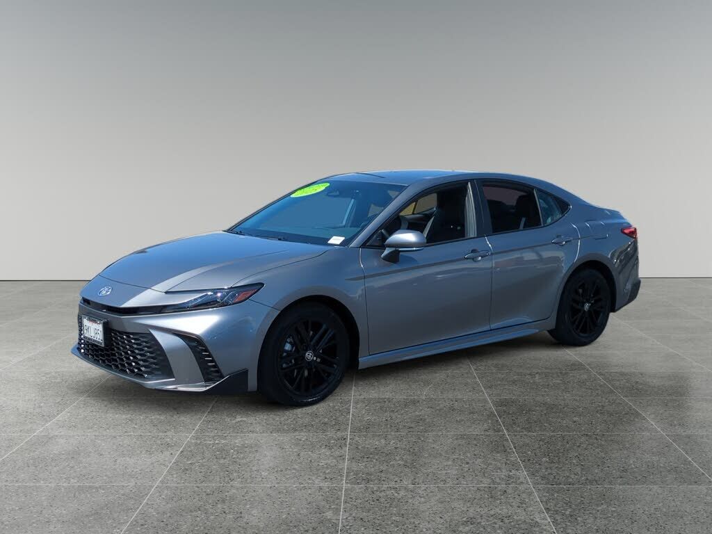 2025 TOYOTA Camry