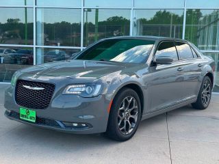 2017 CHRYSLER 300