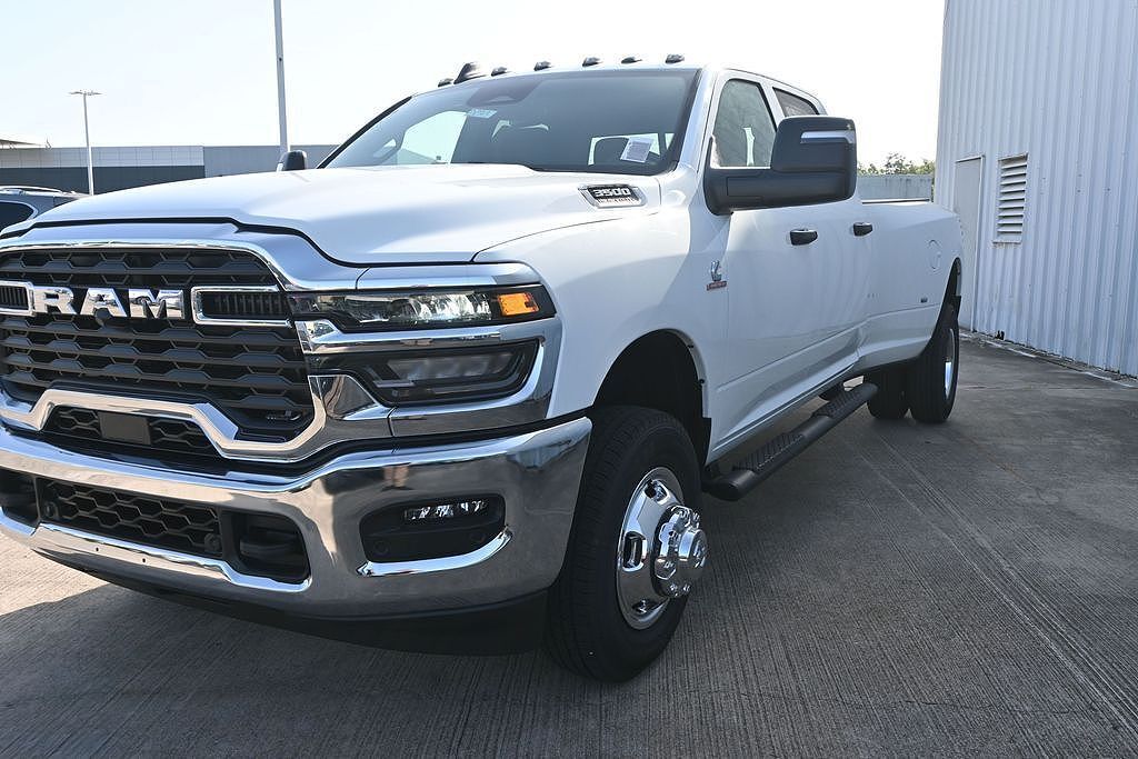 2026 RAM 3500