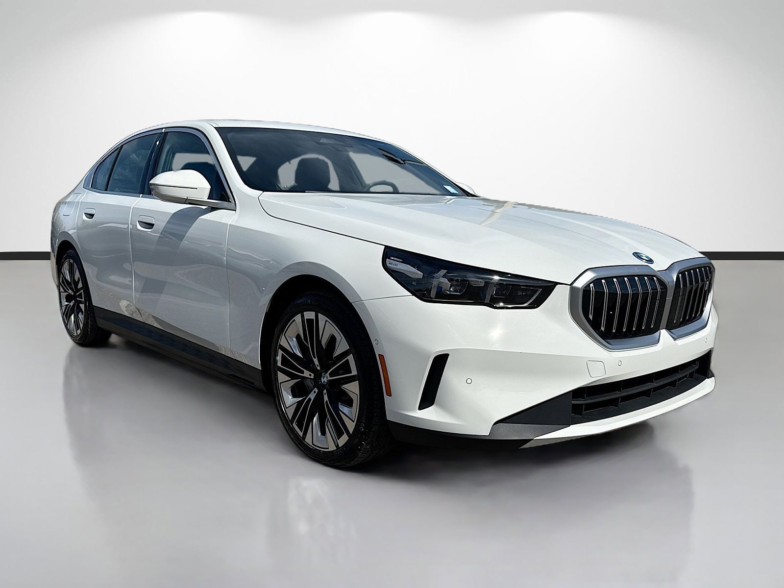 2026 BMW i5