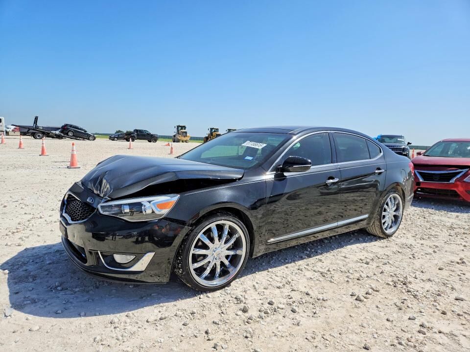 2014 KIA Cadenza