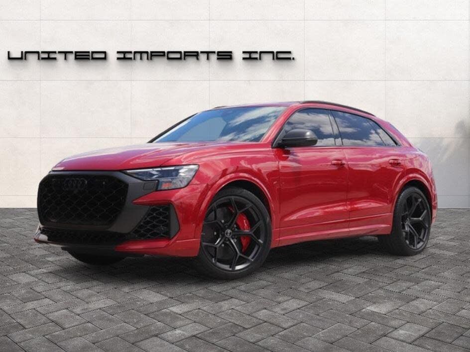 2025 AUDI RS Q8