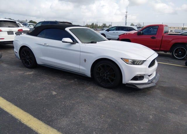 2015 FORD Mustang