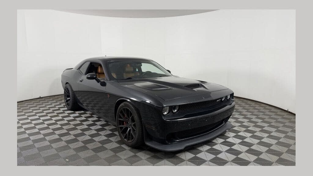 2016 DODGE Challenger