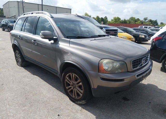 2011 VOLVO XC90
