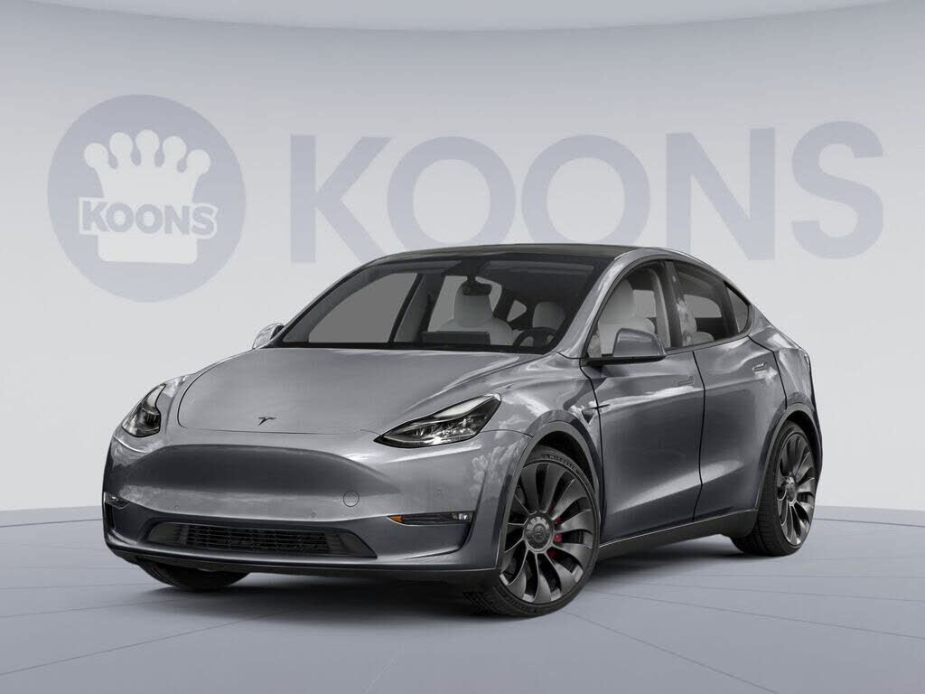 2023 TESLA Model Y