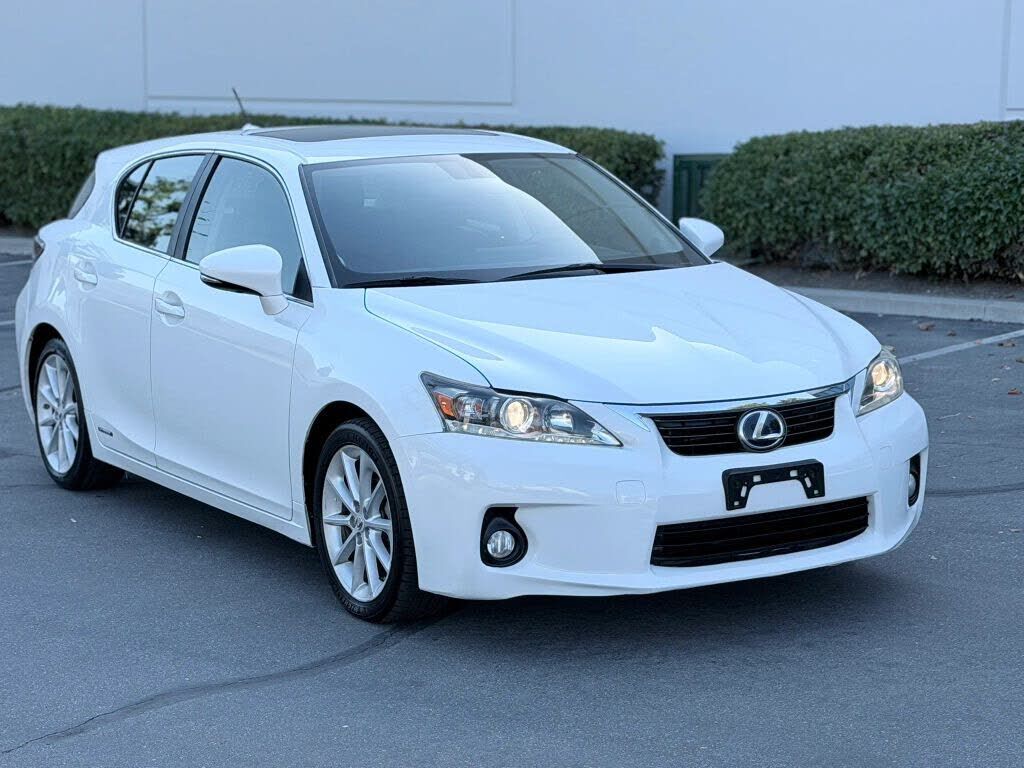 2013 LEXUS CT