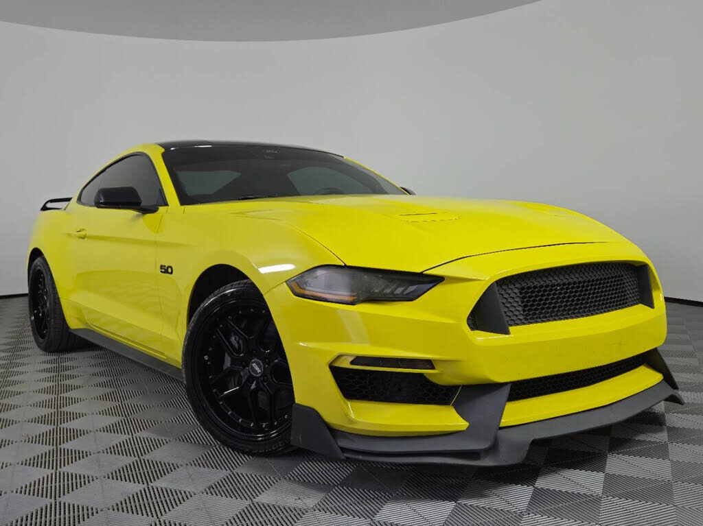 2021 FORD Mustang