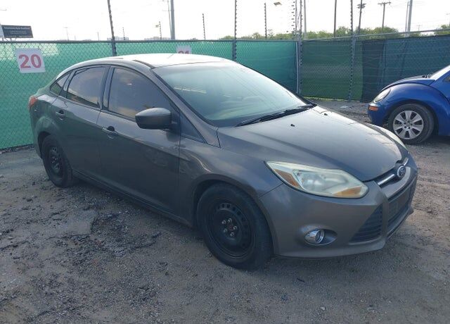 2012 FORD Focus