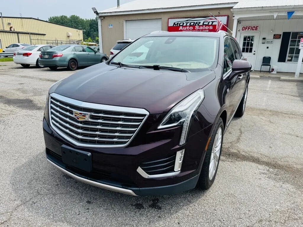 2017 CADILLAC XT5