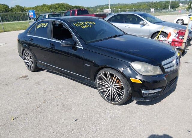 2012 MERCEDES-BENZ C-Class