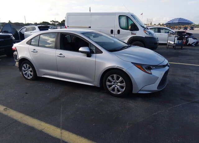 2022 TOYOTA Corolla
