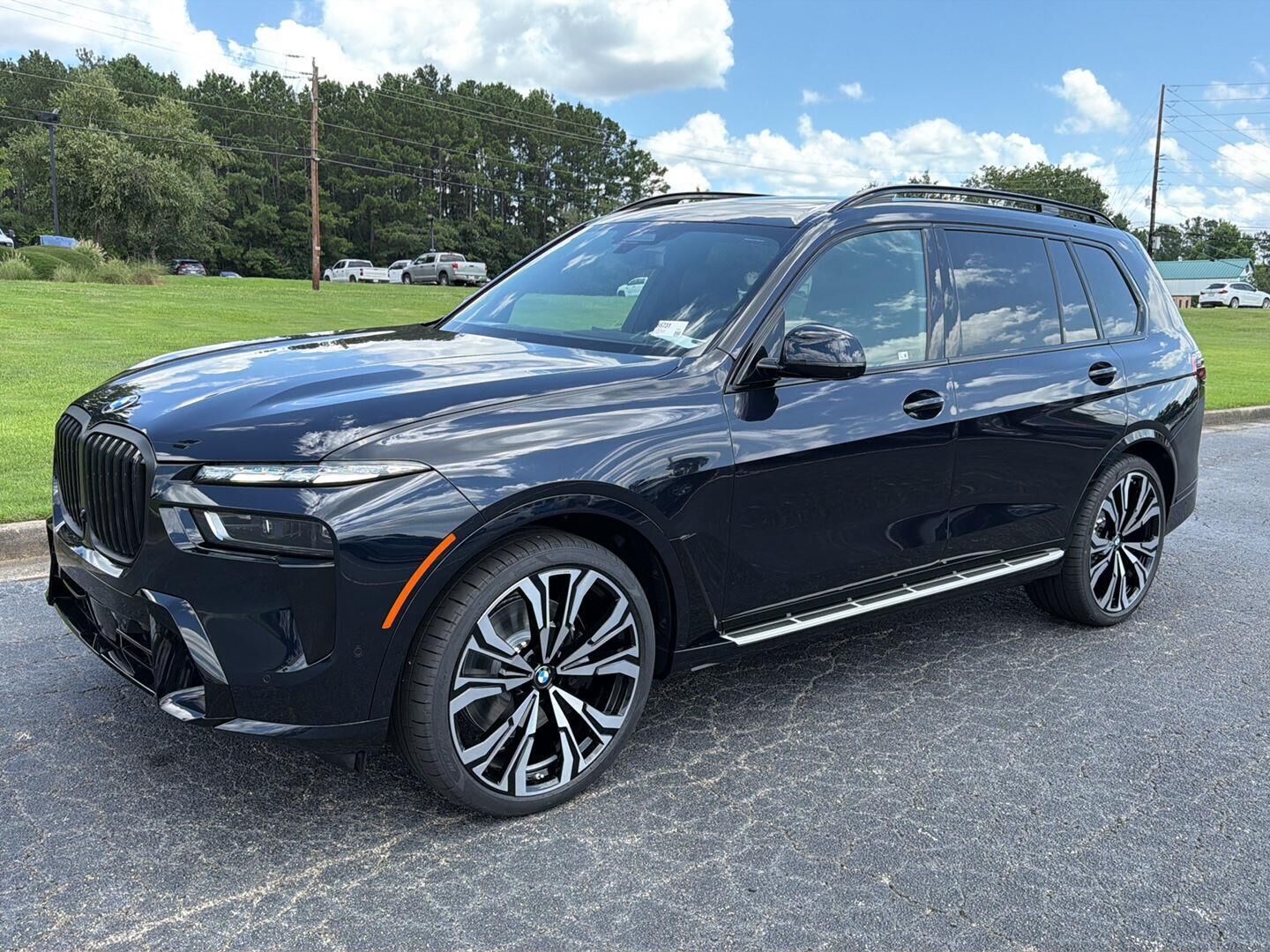 2027 BMW X7