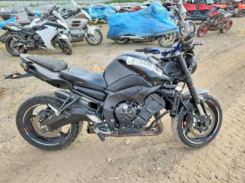 2013 YAMAHA FZ8-N